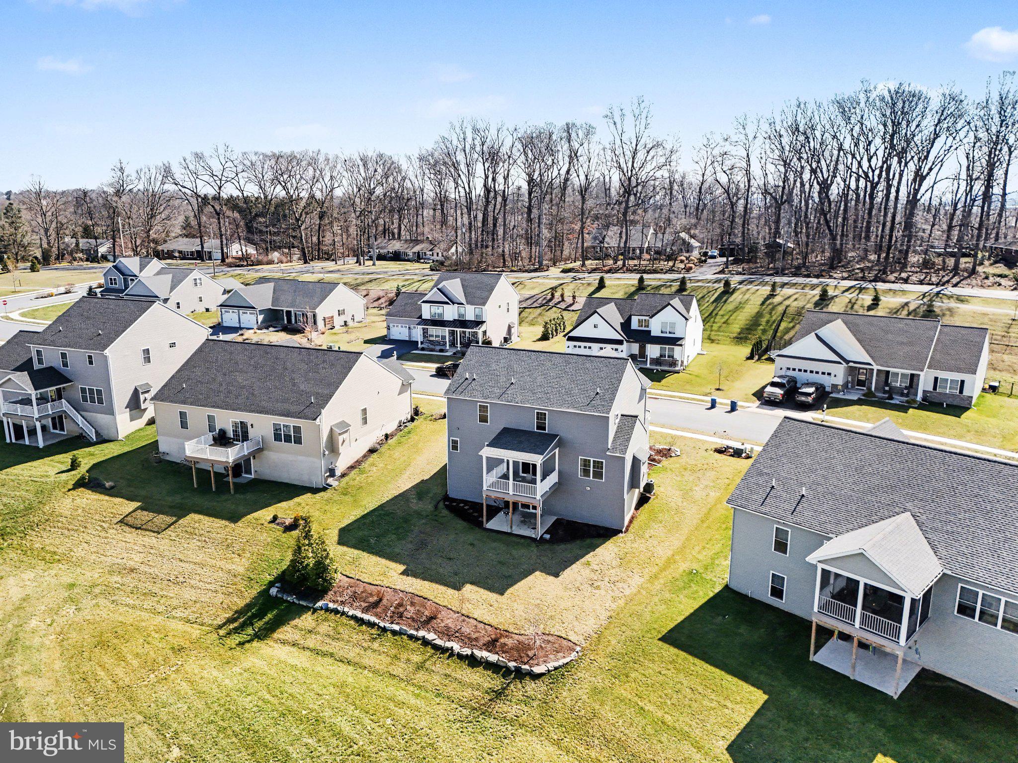 STONEYBROOK OF ELIZABETHTOWN - Residential