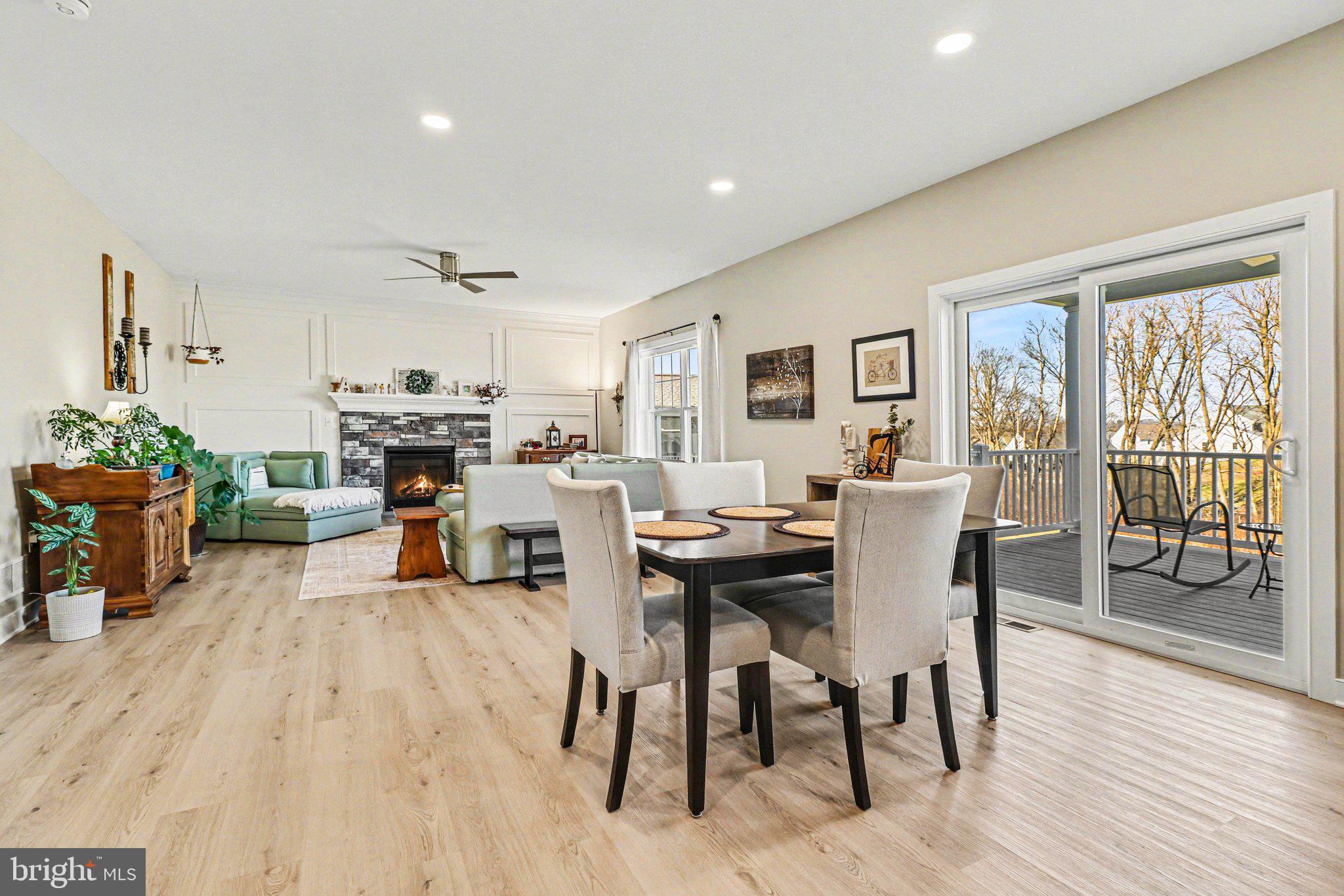 STONEYBROOK OF ELIZABETHTOWN - Residential