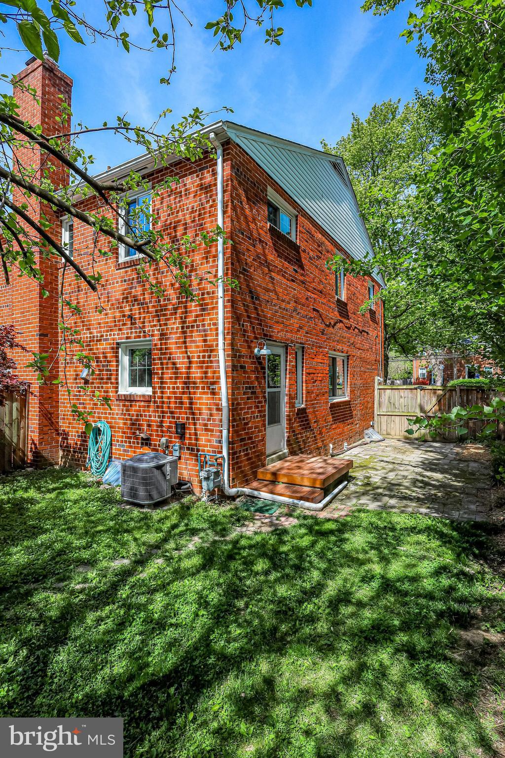 WAKEFIELD - Residential