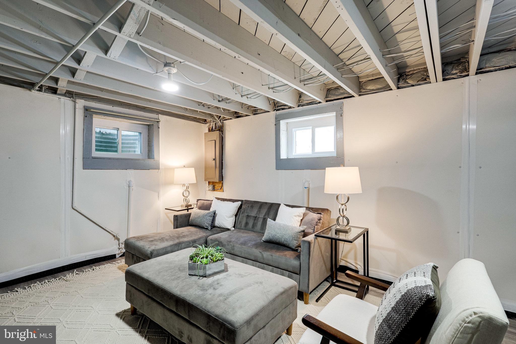 WAKEFIELD - Residential