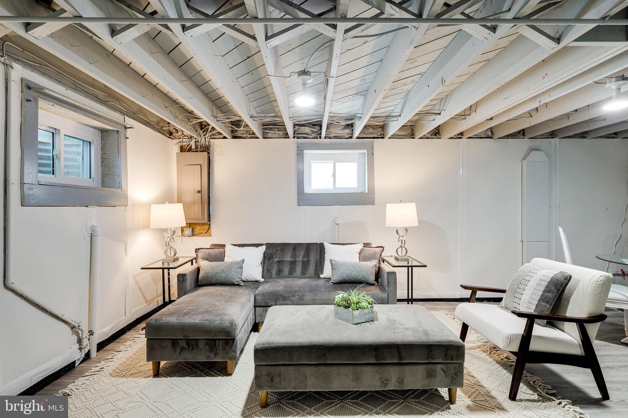 WAKEFIELD - Residential