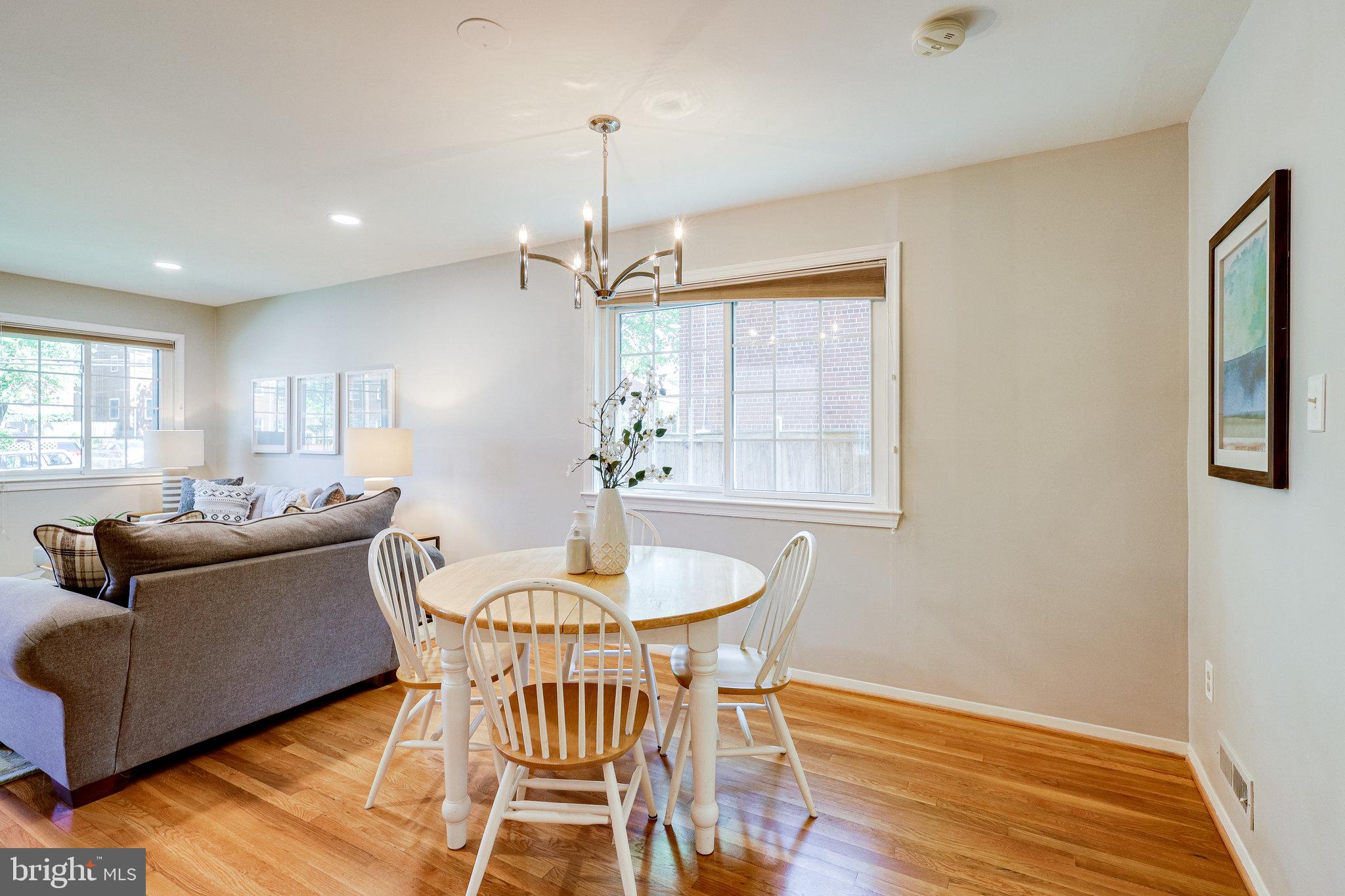 WAKEFIELD - Residential