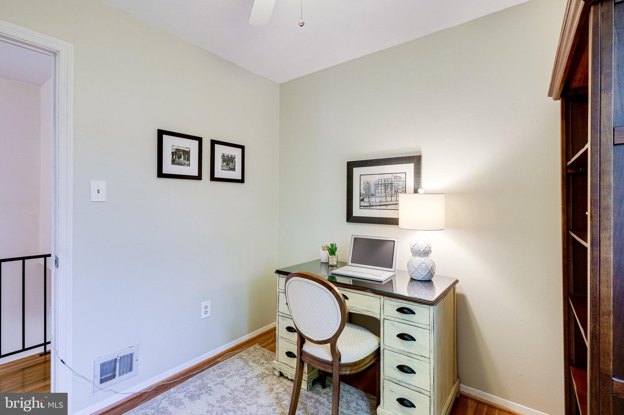 WAKEFIELD - Residential