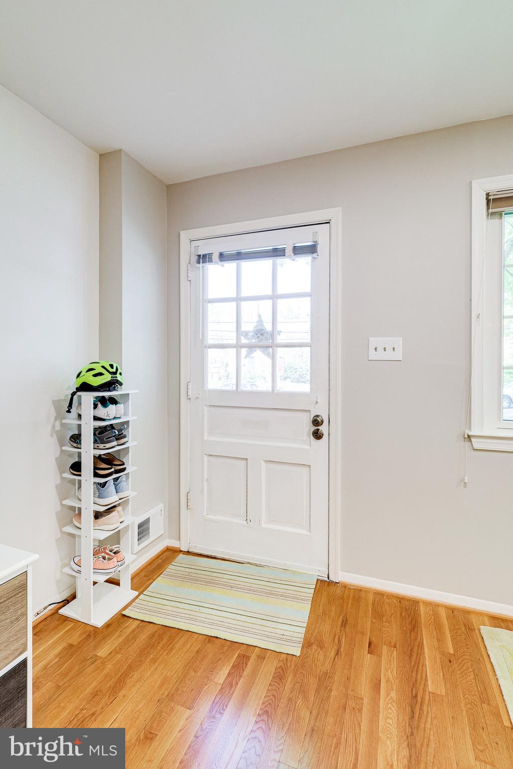 WAKEFIELD - Residential