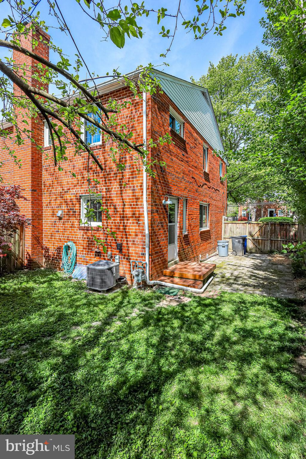 WAKEFIELD - Residential