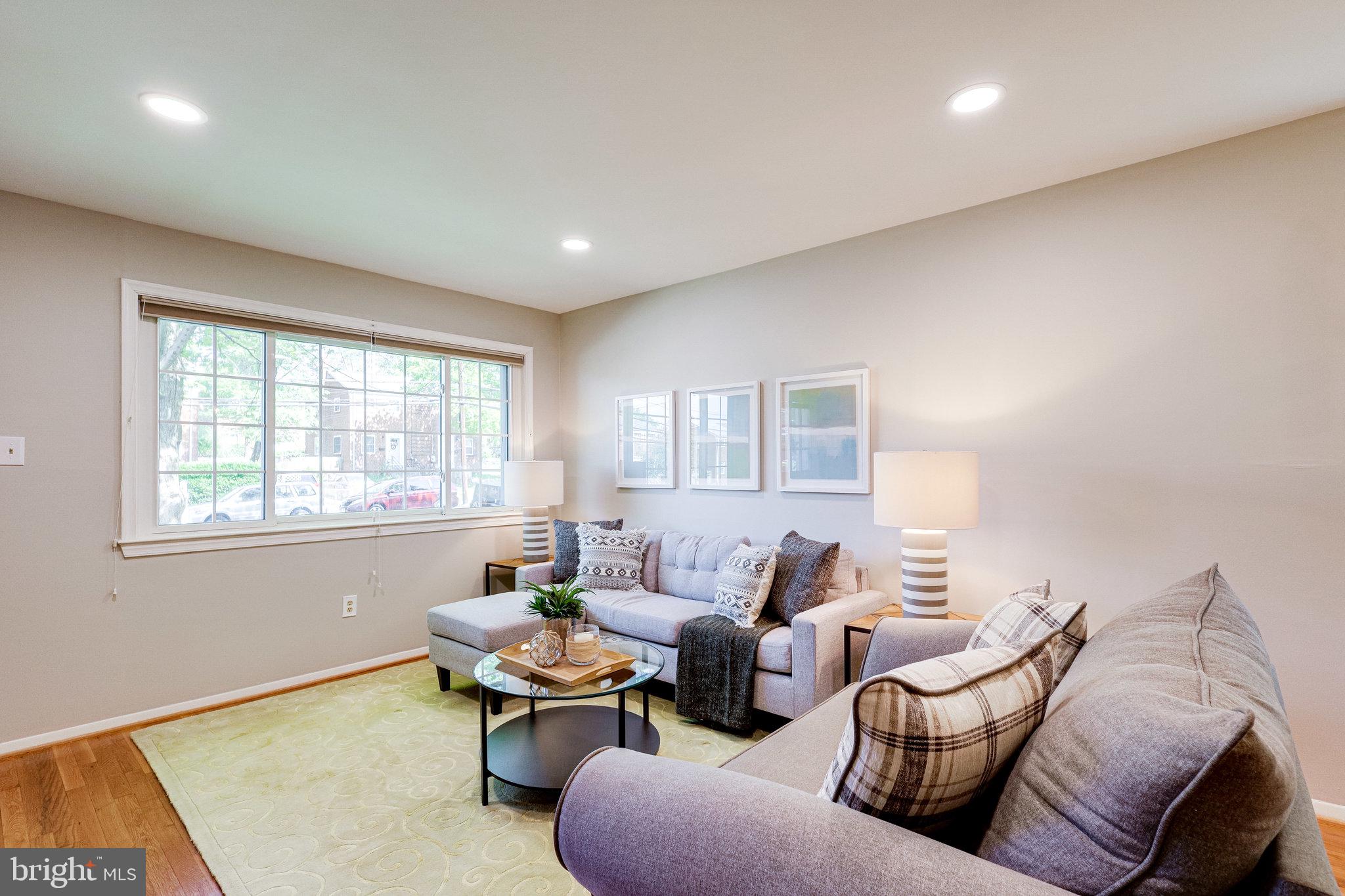 WAKEFIELD - Residential