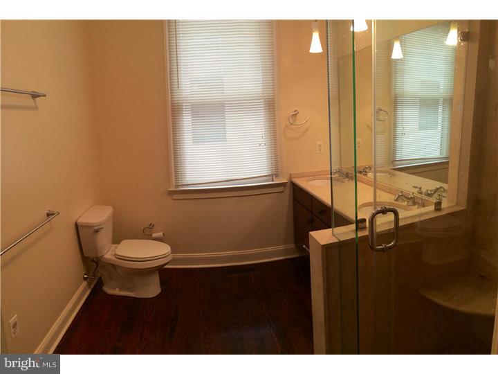 BELLA VISTA - Residential Lease