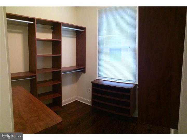 BELLA VISTA - Residential Lease