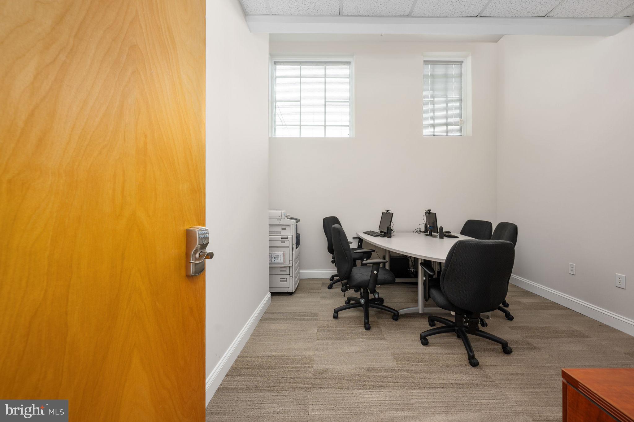 DOWNTOWN FREDERICKSBURG - Commercial Lease