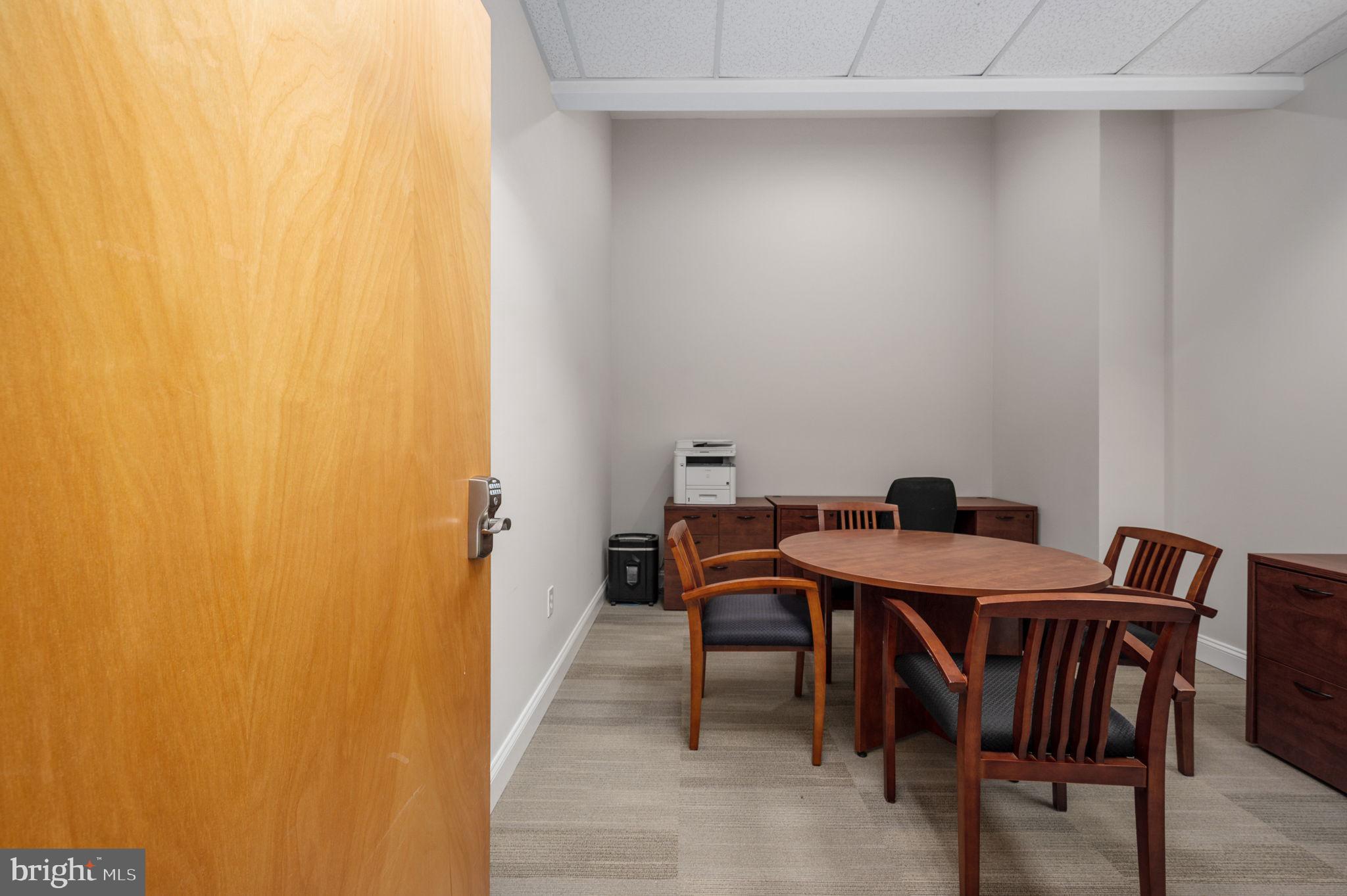 DOWNTOWN FREDERICKSBURG - Commercial Lease