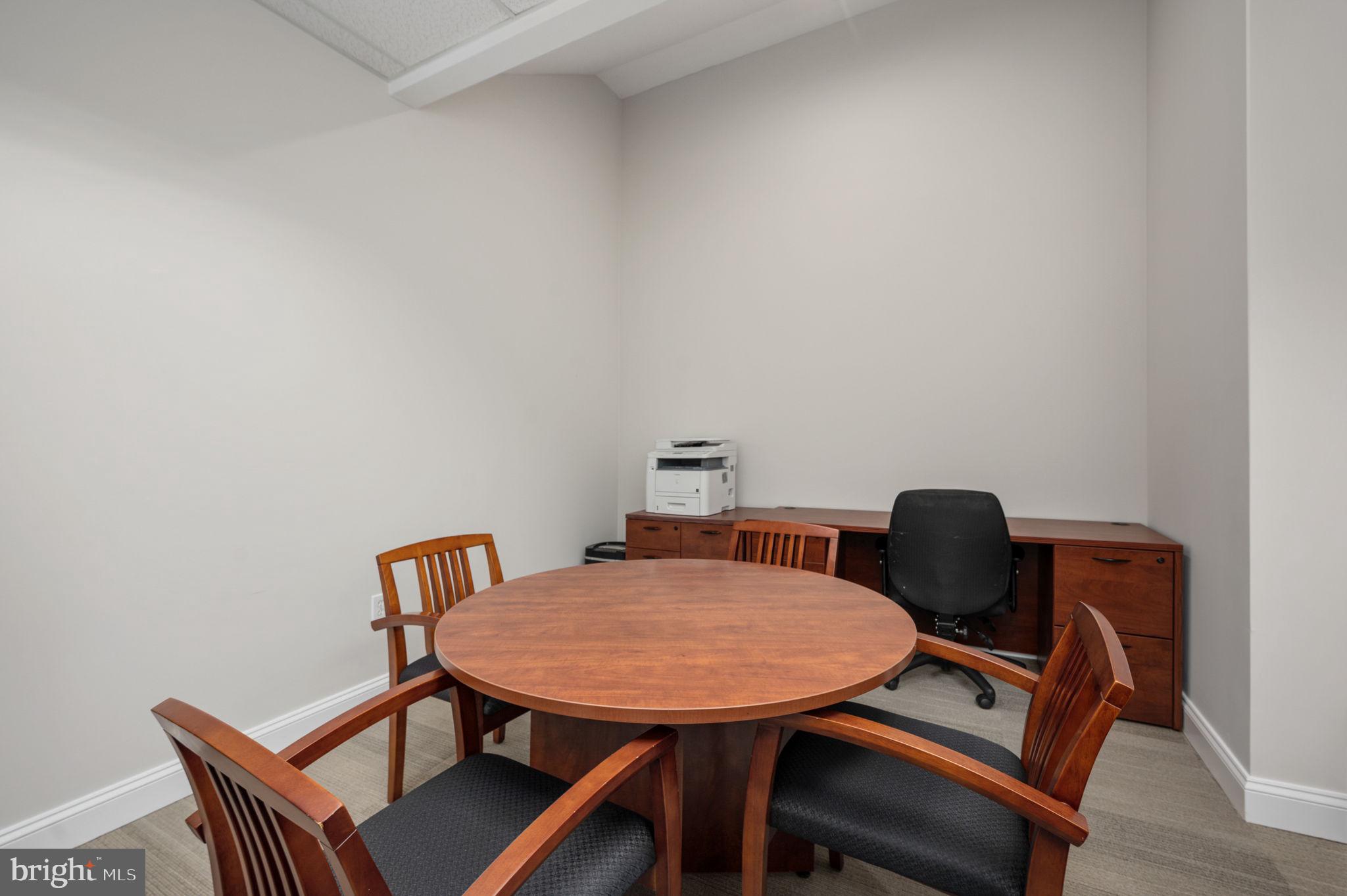 DOWNTOWN FREDERICKSBURG - Commercial Lease