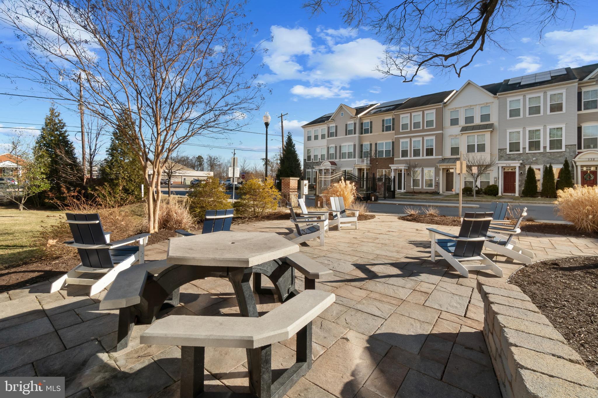 OAKWOOD VILLAGE - Residential