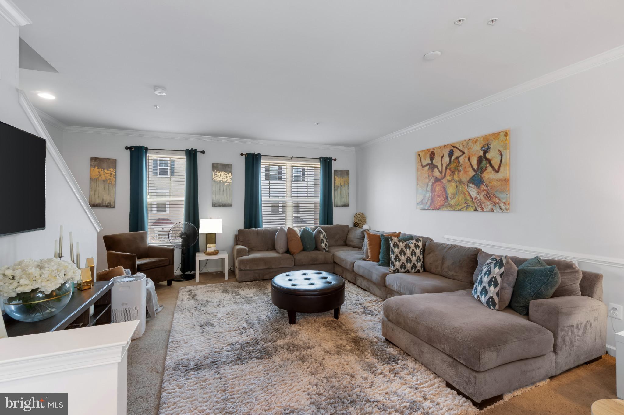 OAKWOOD VILLAGE - Residential