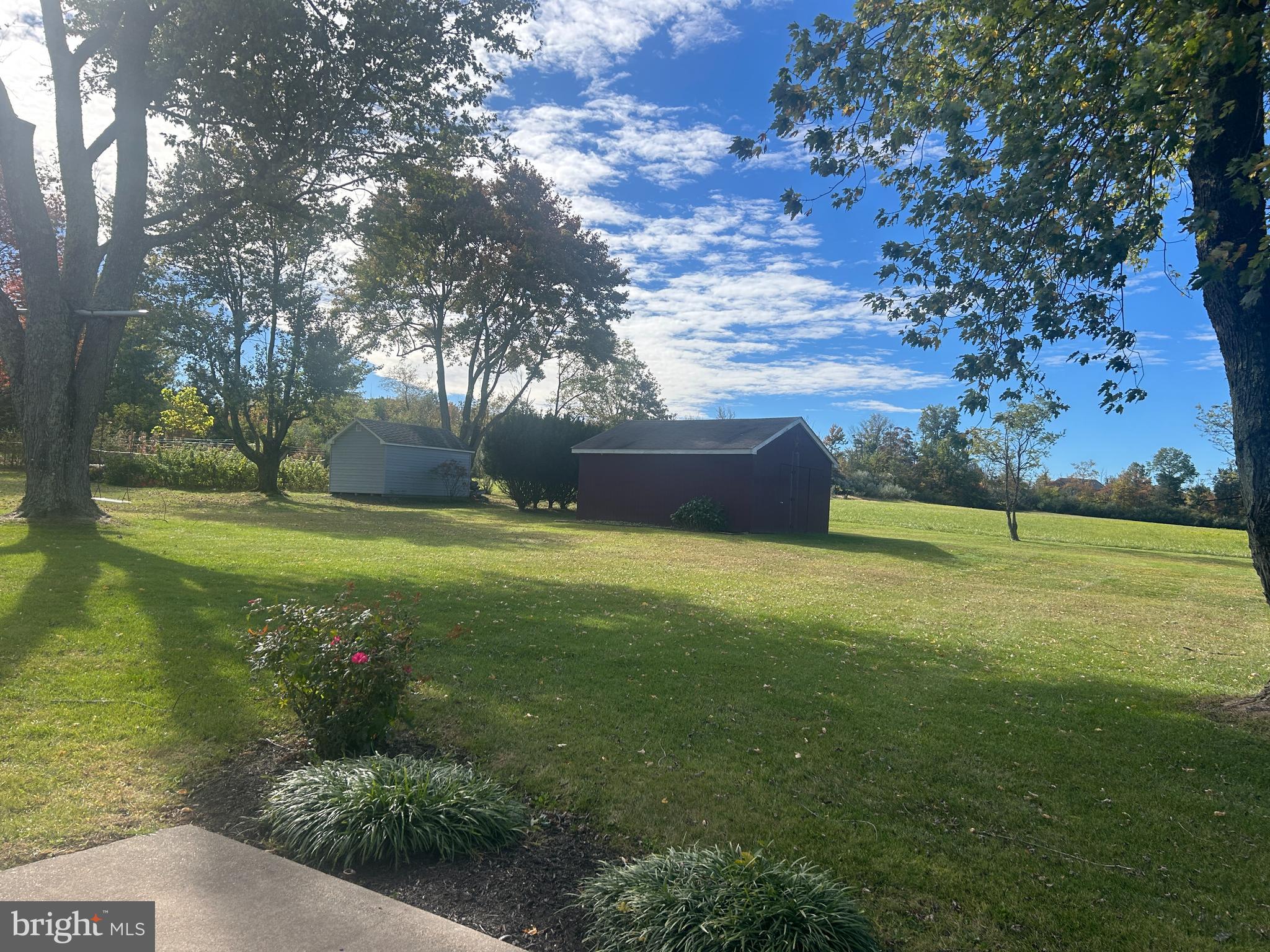 THE HIGHLANDS - Residential Lease