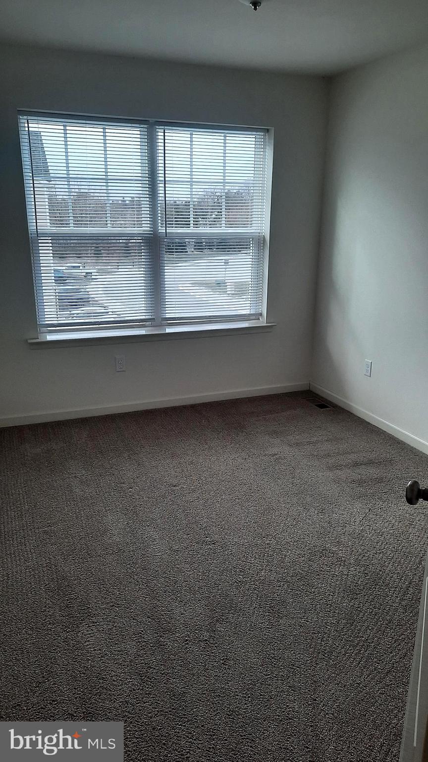 ADMIRALS QUAY - Residential Lease