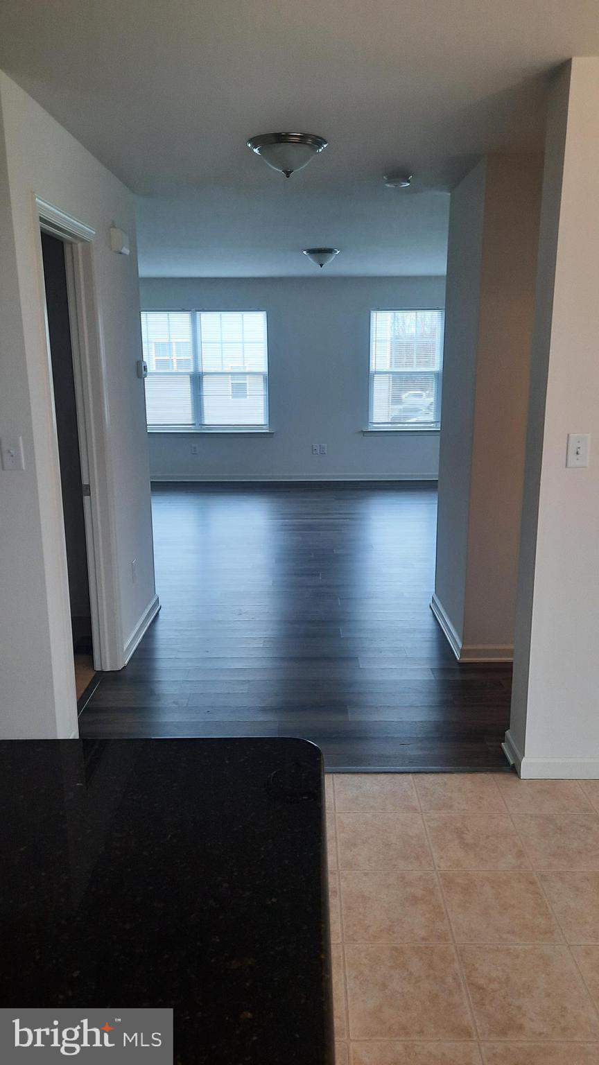 ADMIRALS QUAY - Residential Lease