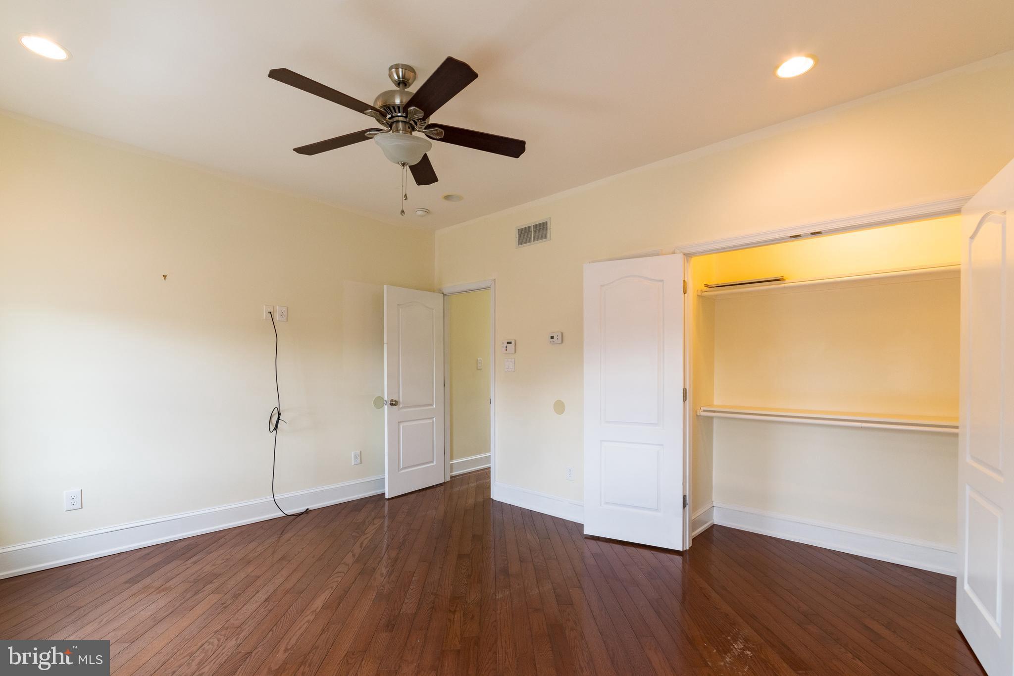 POINT BREEZE - Residential Lease