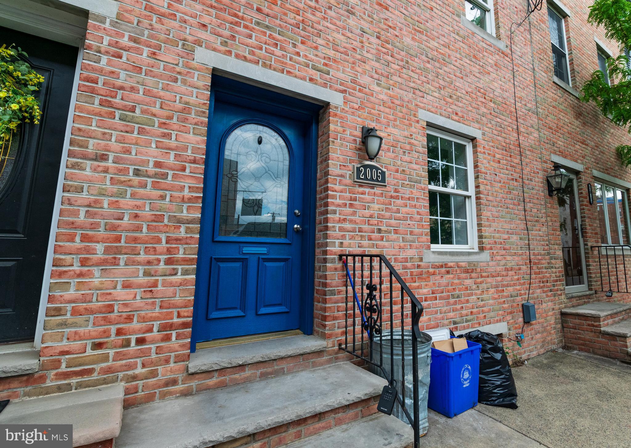 POINT BREEZE - Residential Lease