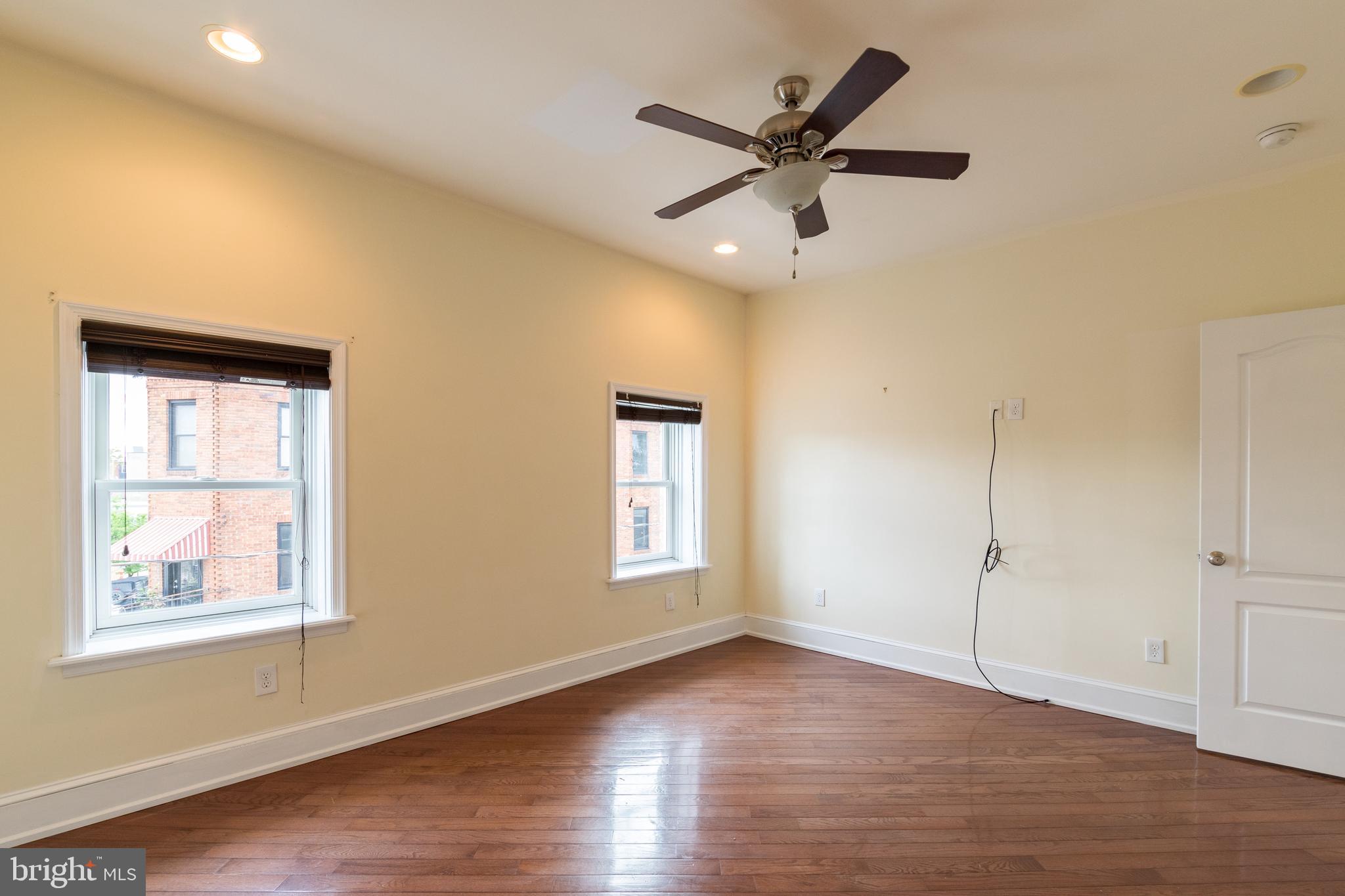 POINT BREEZE - Residential Lease