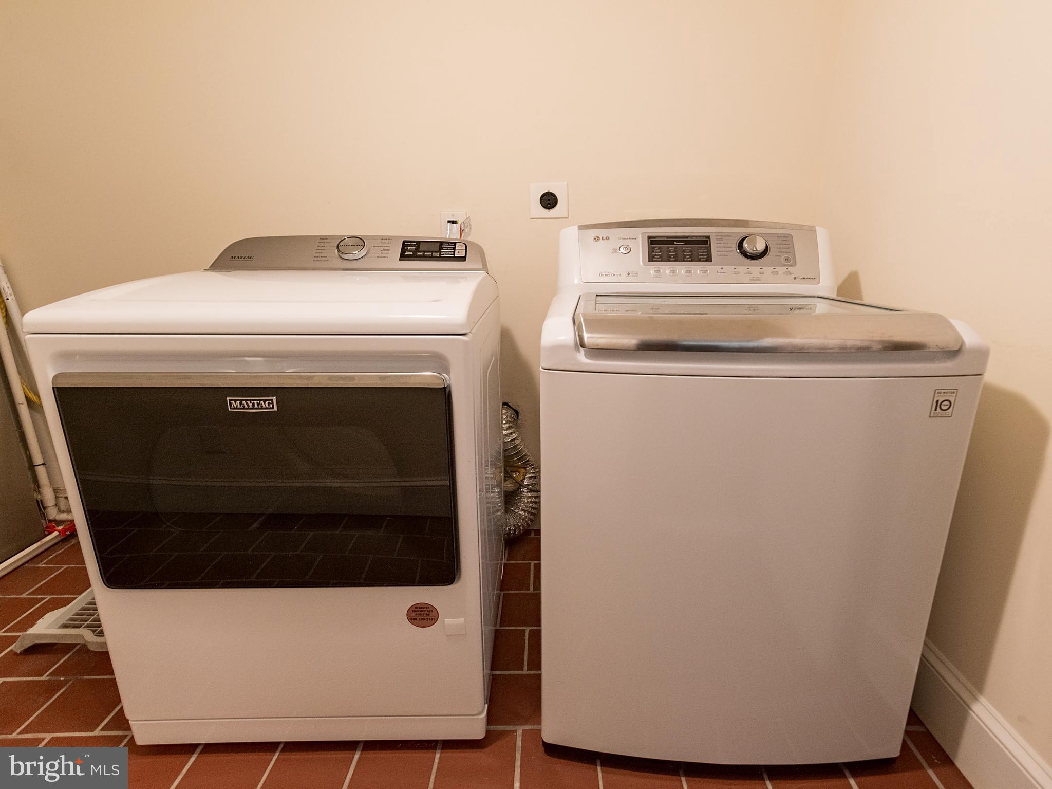 POINT BREEZE - Residential Lease