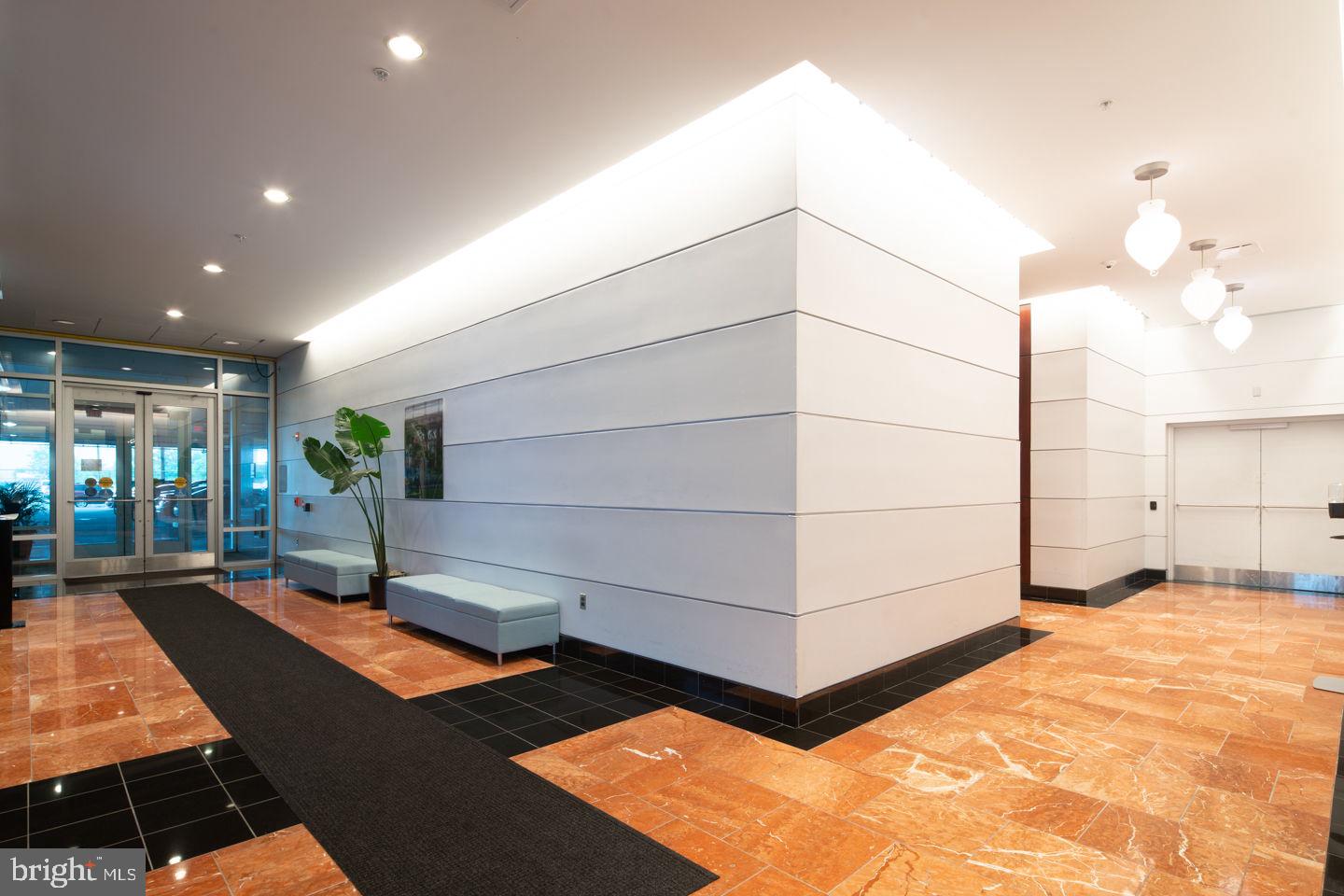 WATERFRONT SQUARE - Residential Lease