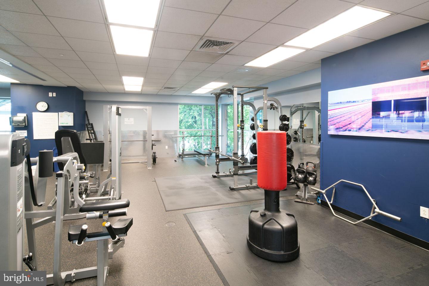 WATERFRONT SQUARE - Residential Lease