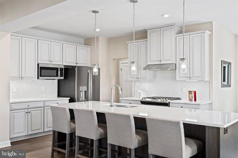 15603 ROCKBURN WAY H47 BOWIE MD 20716