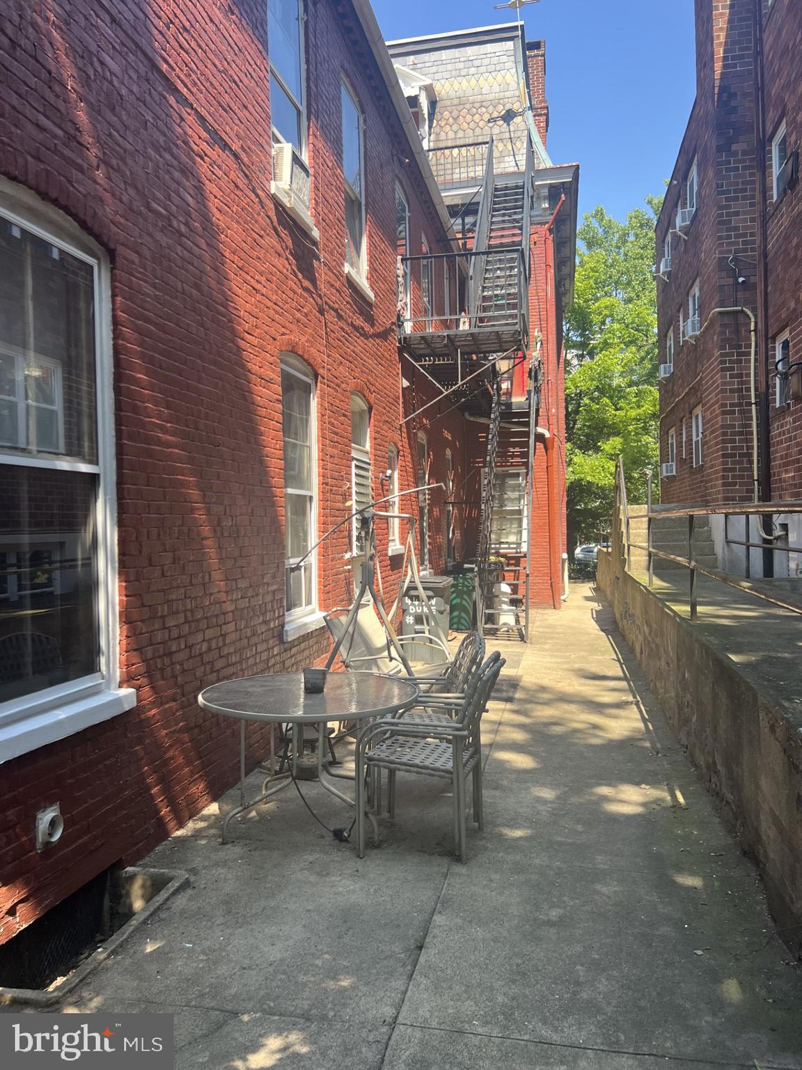 440 N DUKE STREET