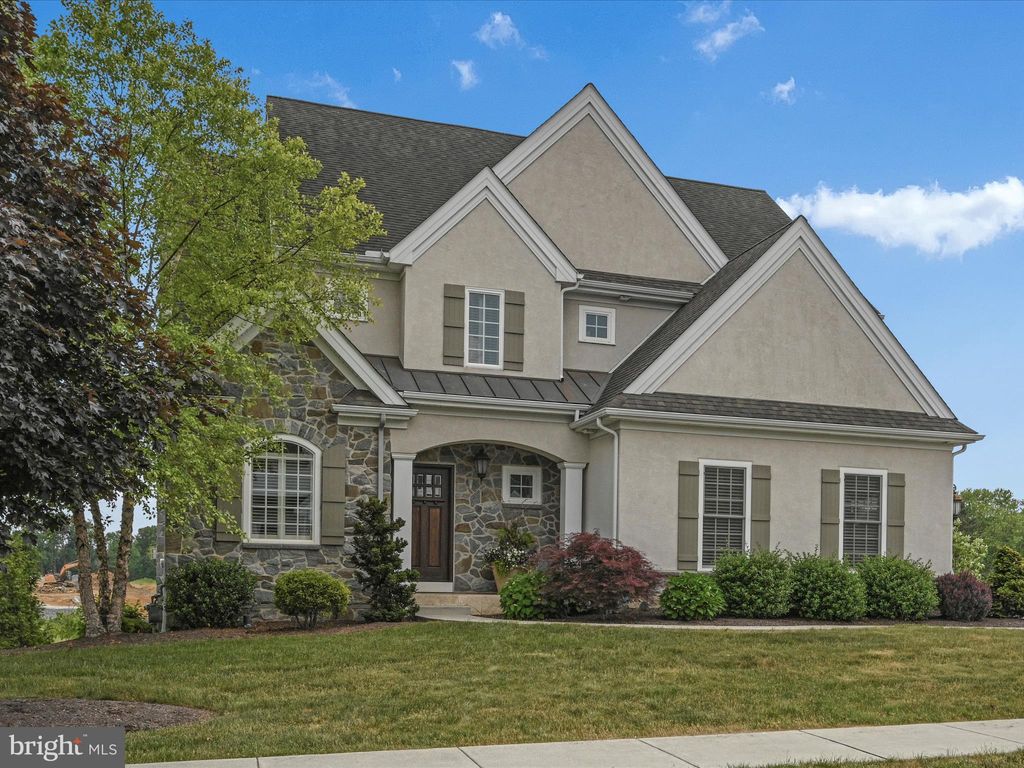 Photo of 506 E DELP RD, LANCASTER, PA 17601 (MLS # PALA2035628)