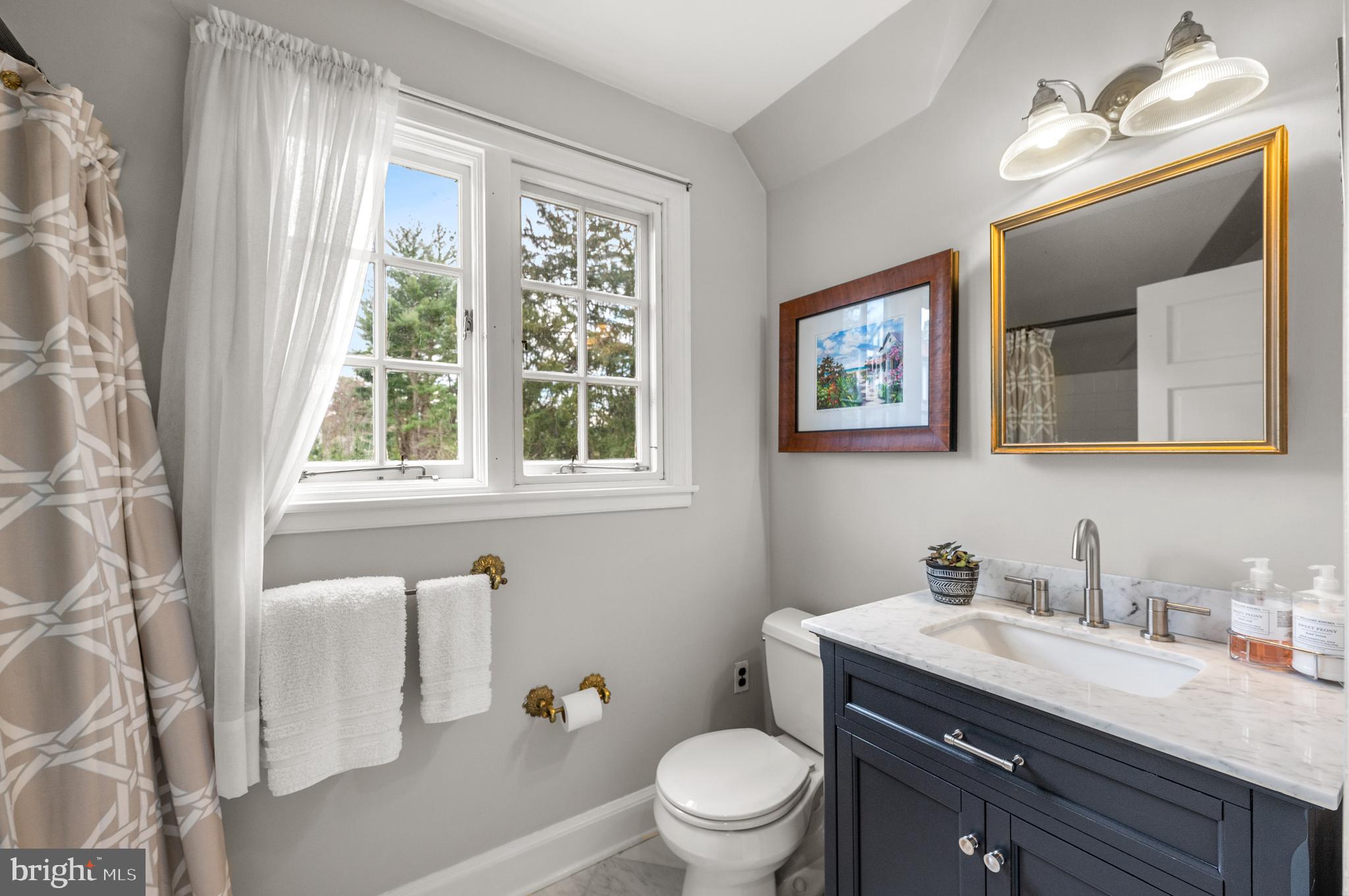 FOX HILL - Residential