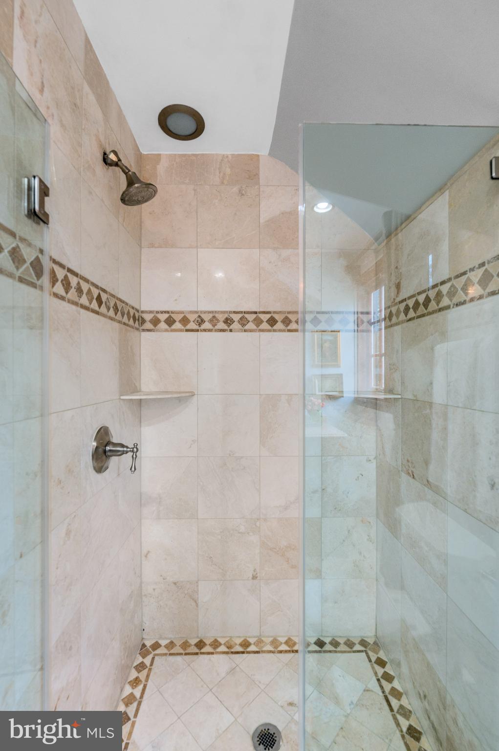 FOX HILL - Residential