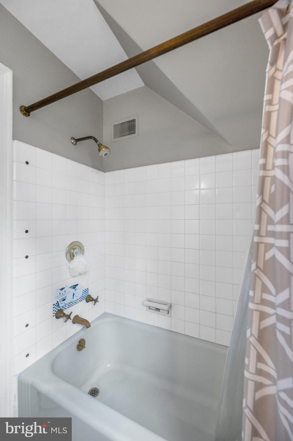 FOX HILL - Residential