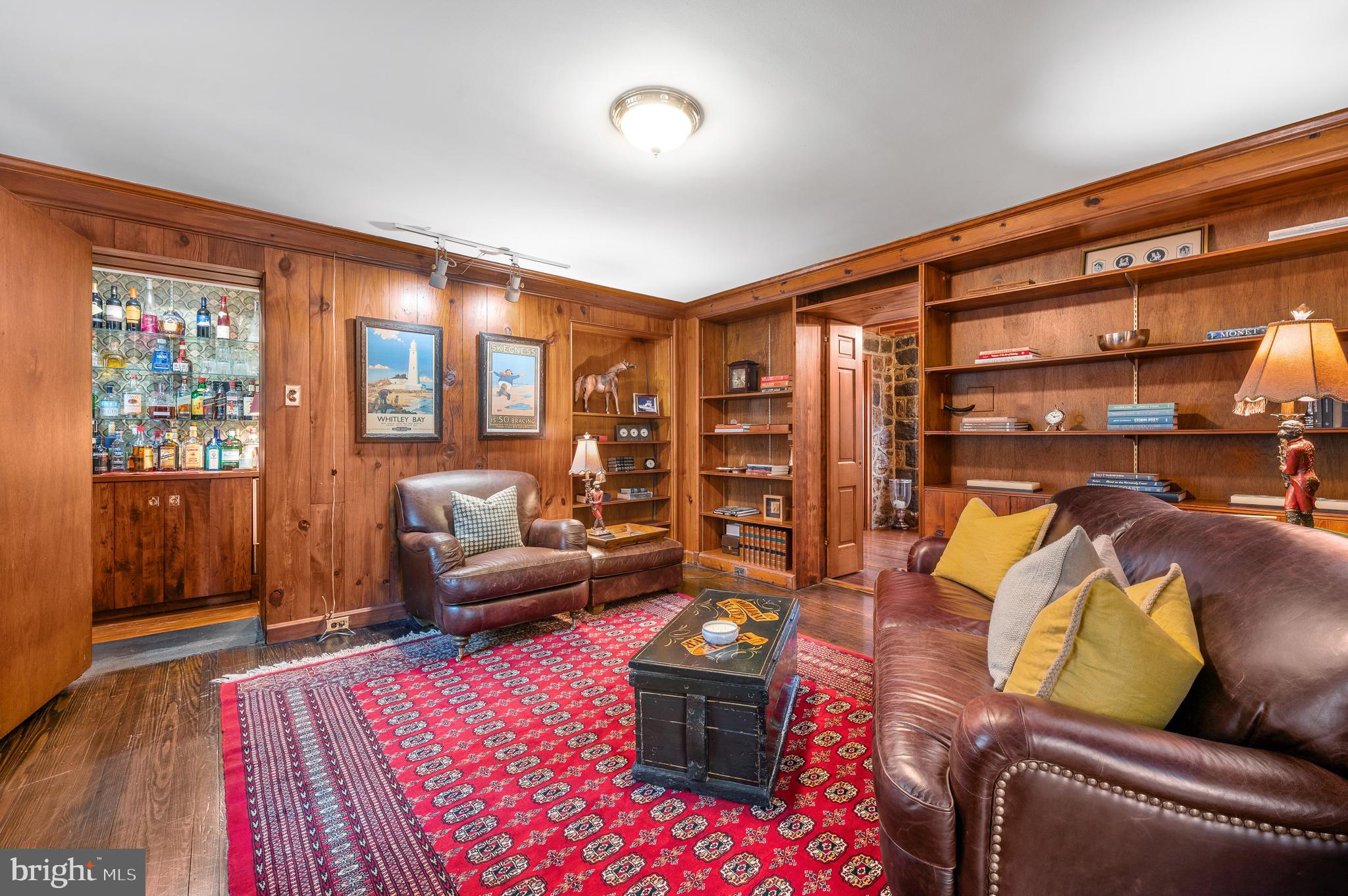 FOX HILL - Residential