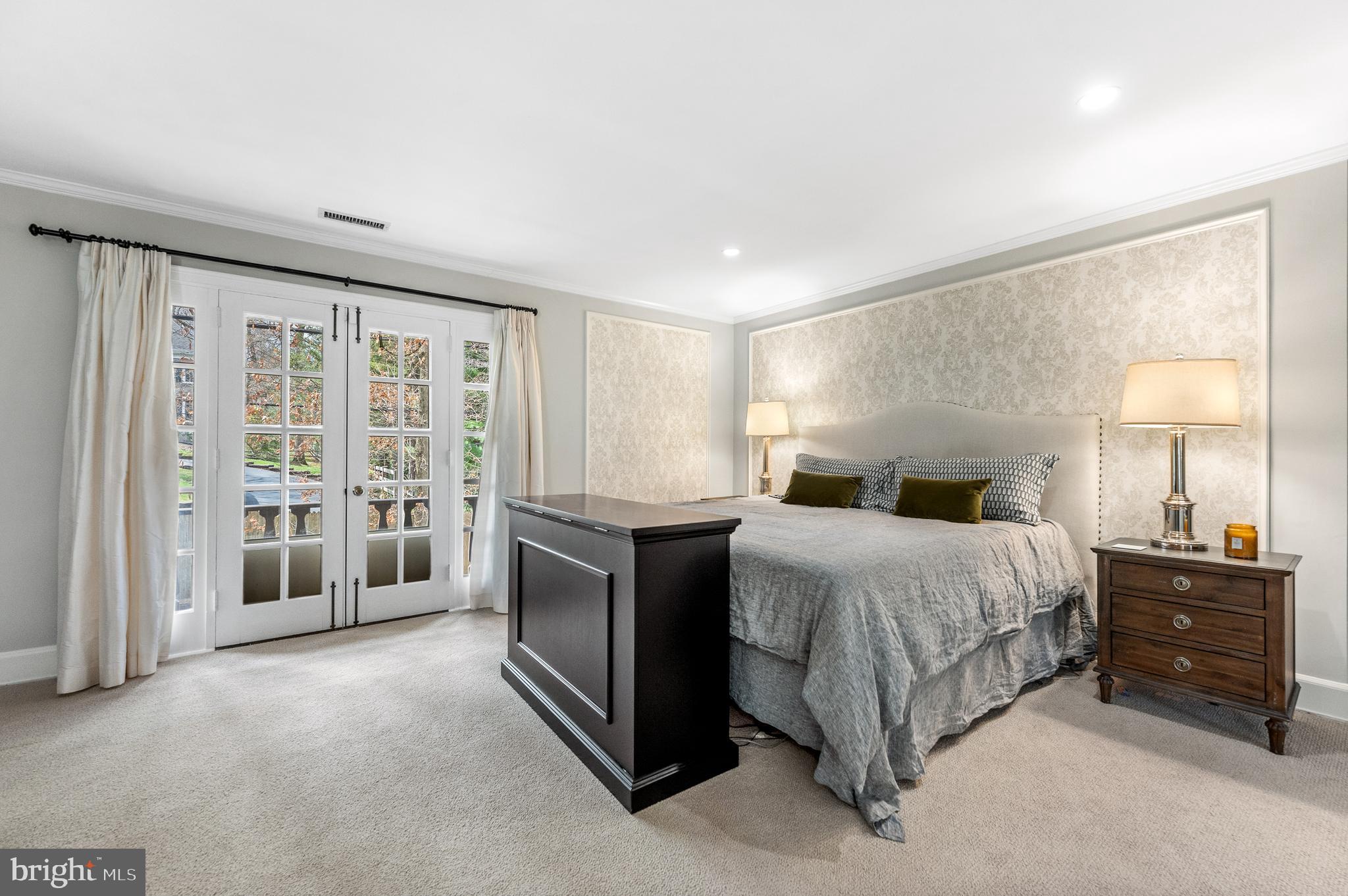 FOX HILL - Residential