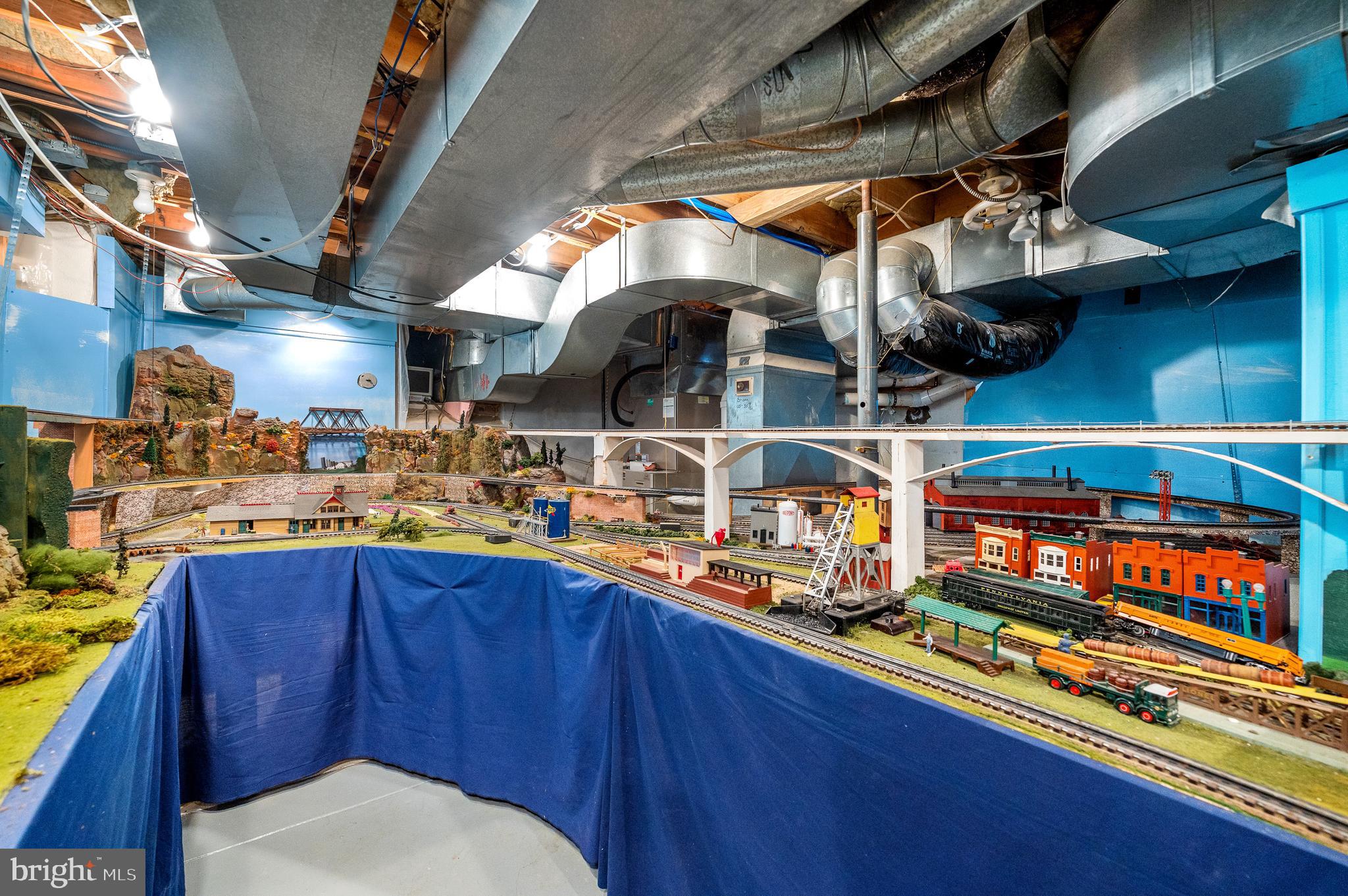 FOX HILL - Residential