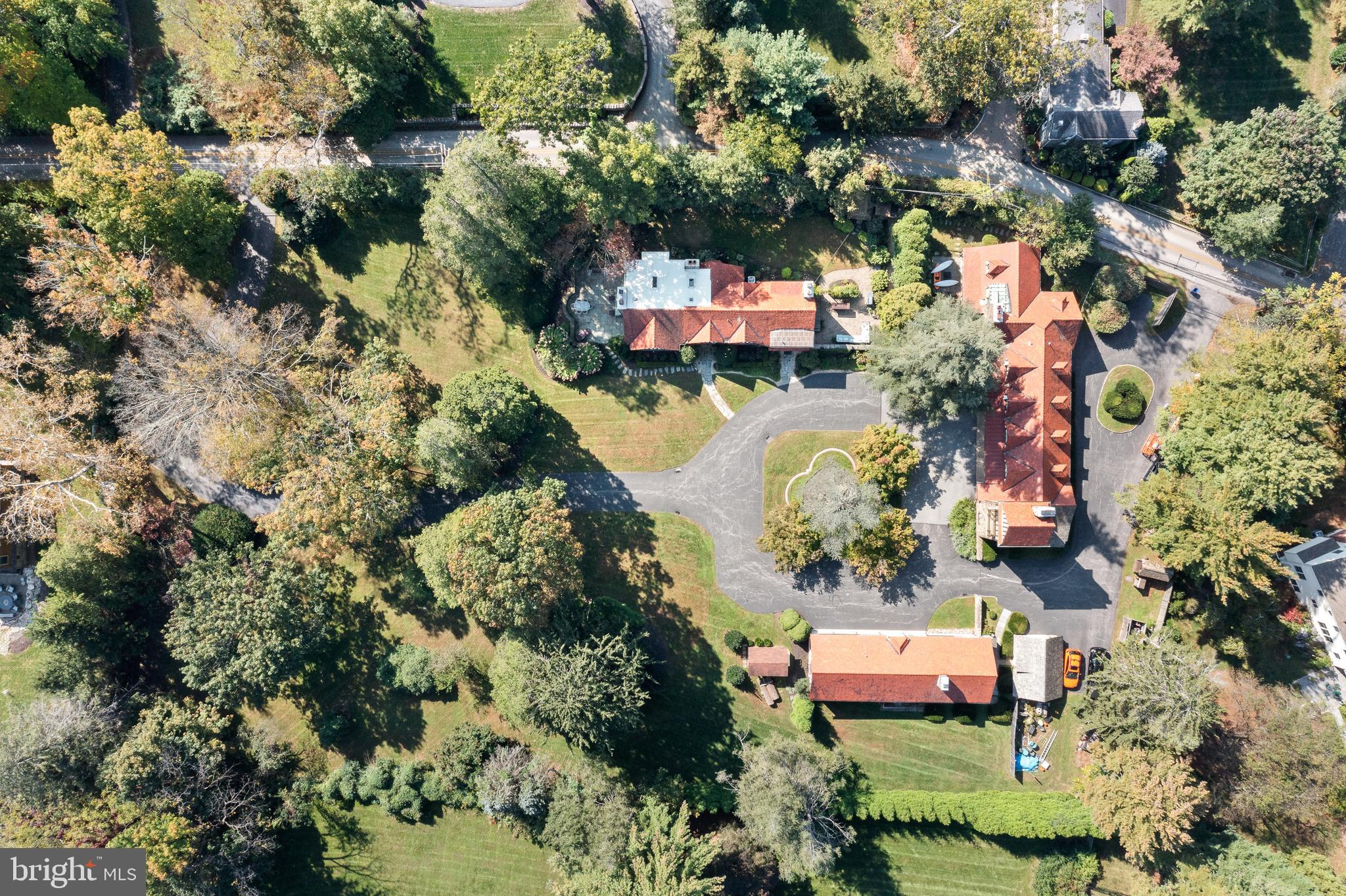 FOX HILL - Residential