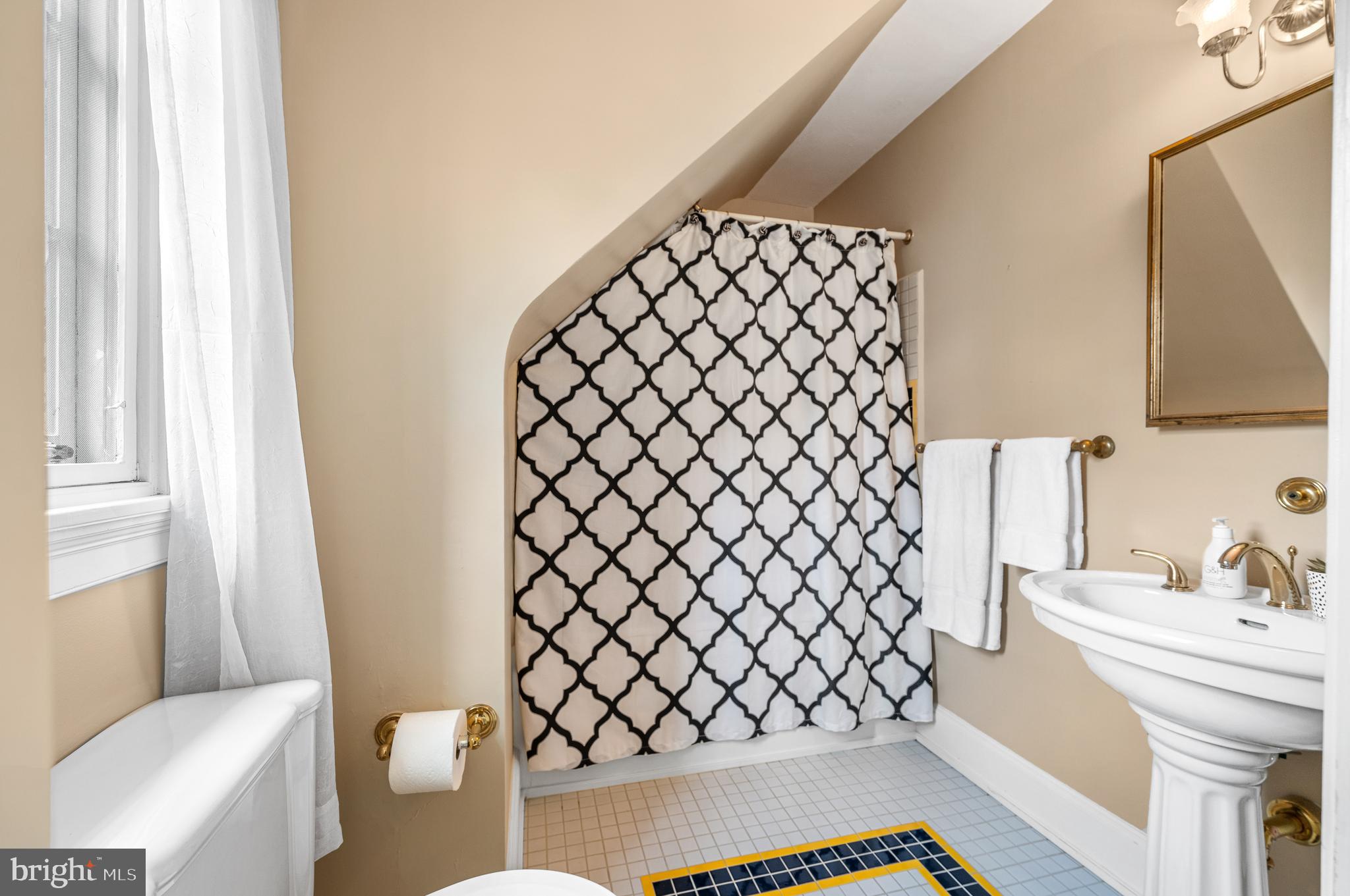 FOX HILL - Residential