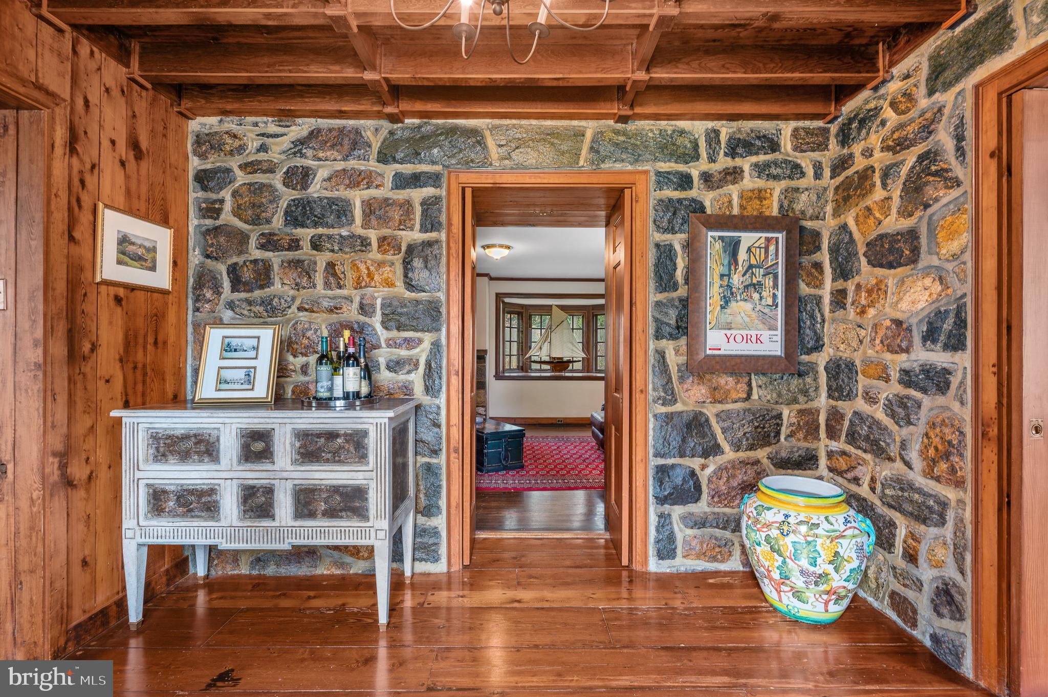 FOX HILL - Residential