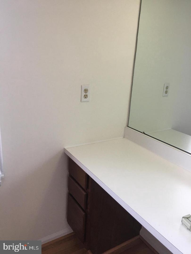 AMBERFIELD - Residential Lease