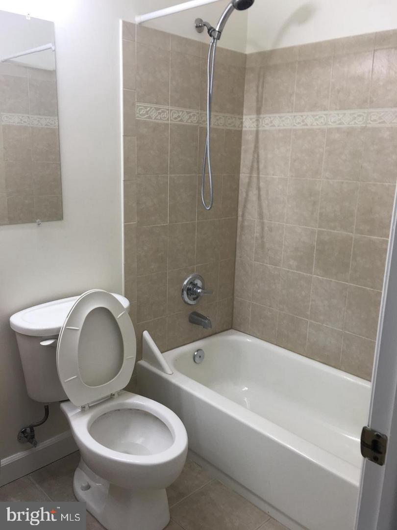 AMBERFIELD - Residential Lease