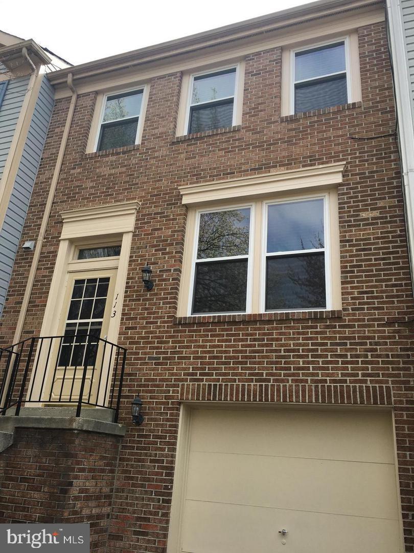 AMBERFIELD - Residential Lease