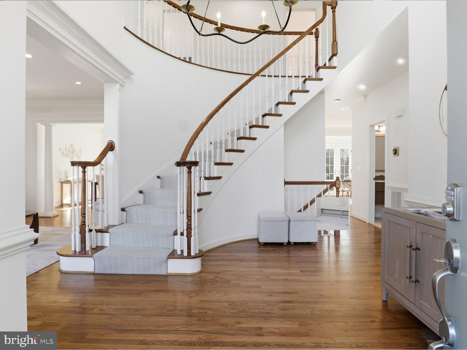 MOUNT AT TYSONS CORNER - Residential