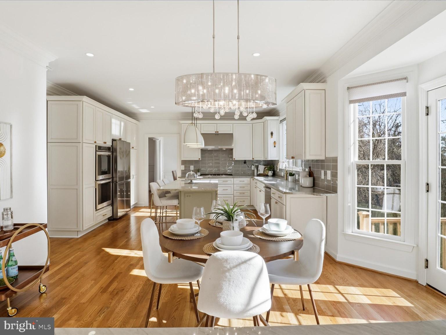 MOUNT AT TYSONS CORNER - Residential