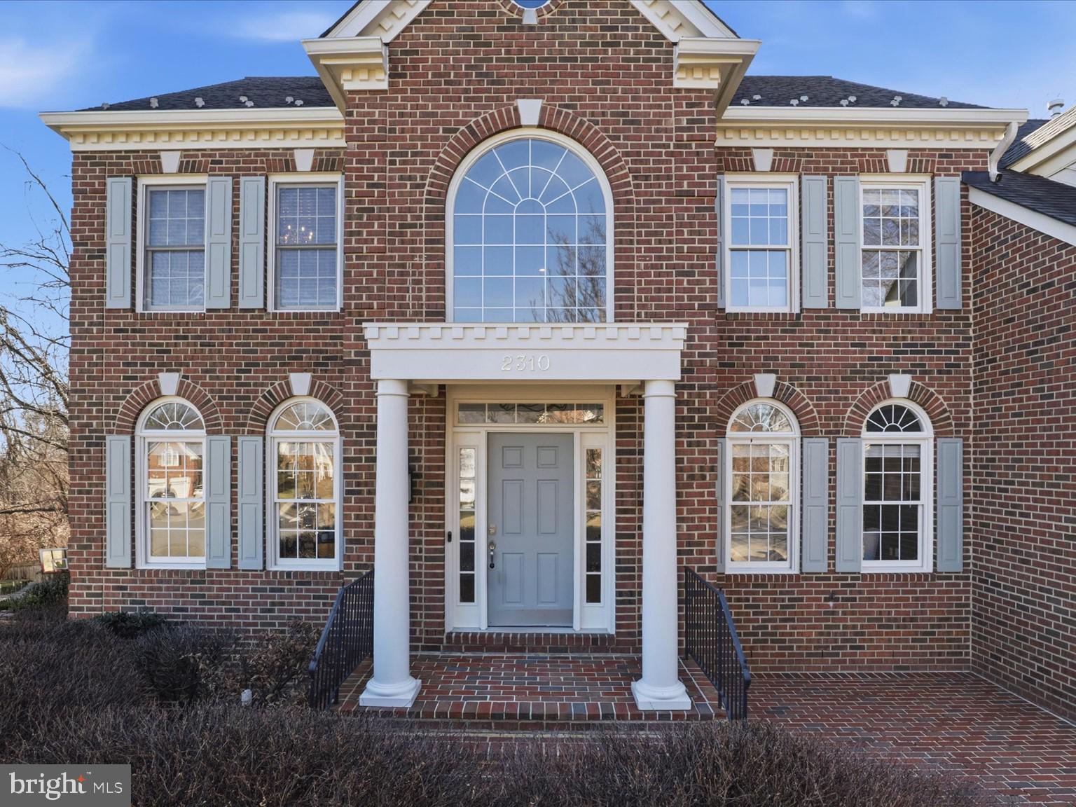 2310 COLONEL LINDSAY COURT