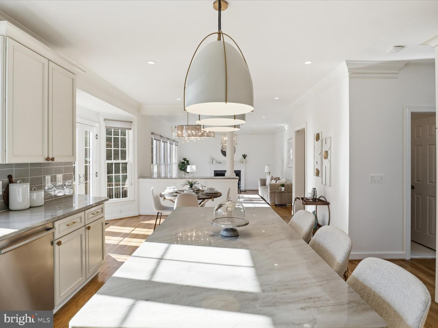 MOUNT AT TYSONS CORNER - Residential