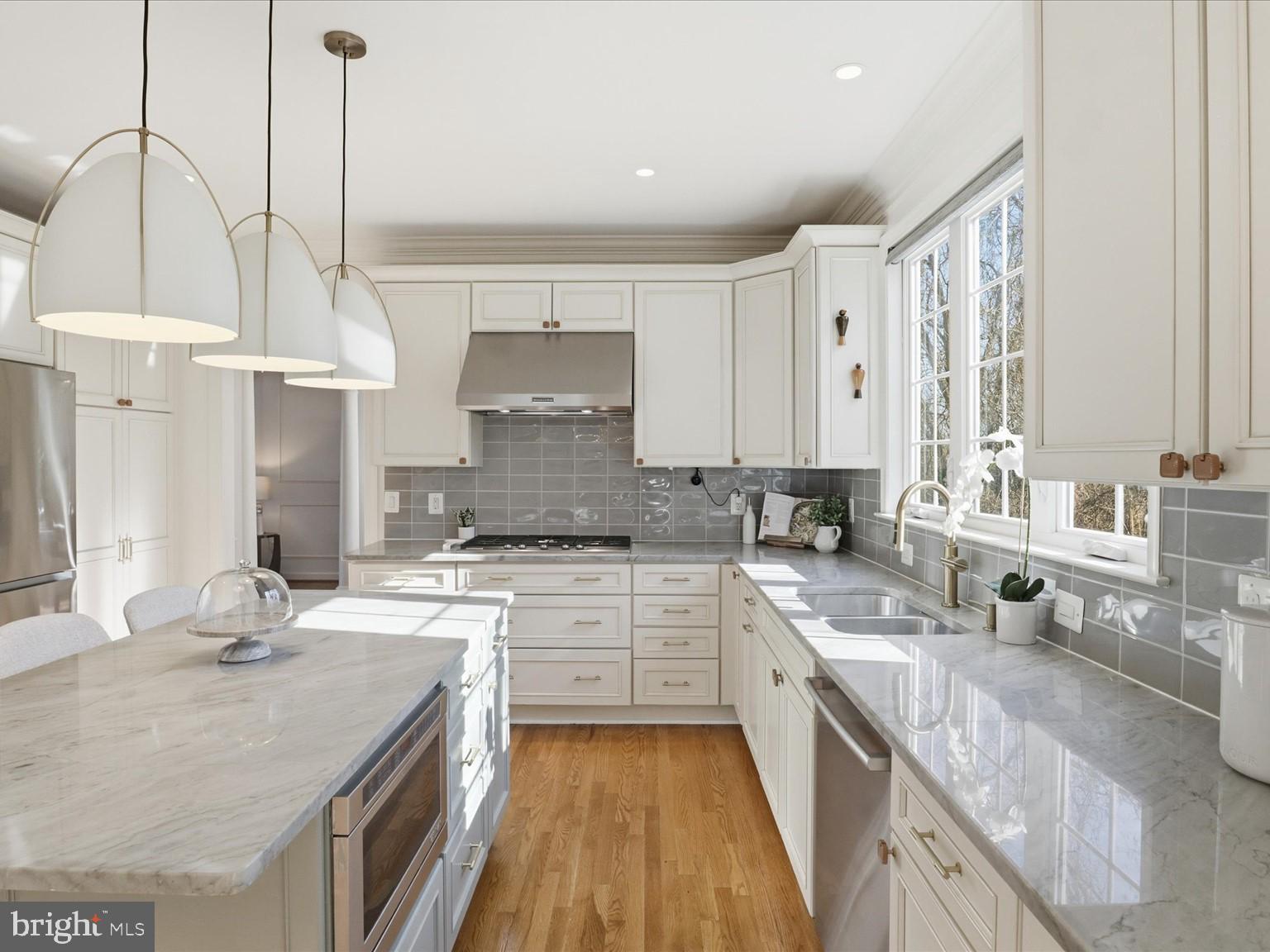 MOUNT AT TYSONS CORNER - Residential