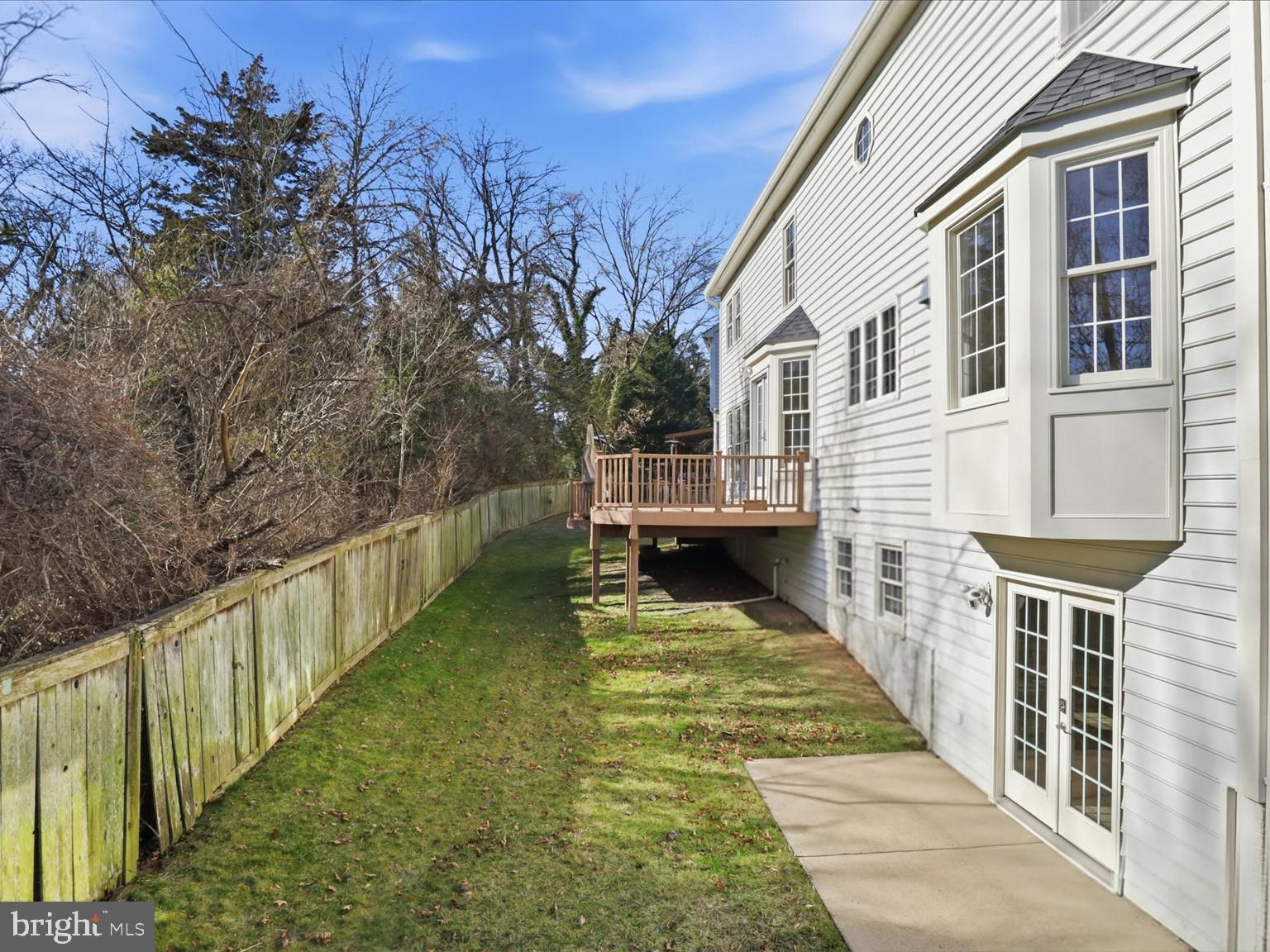 MOUNT AT TYSONS CORNER - Residential