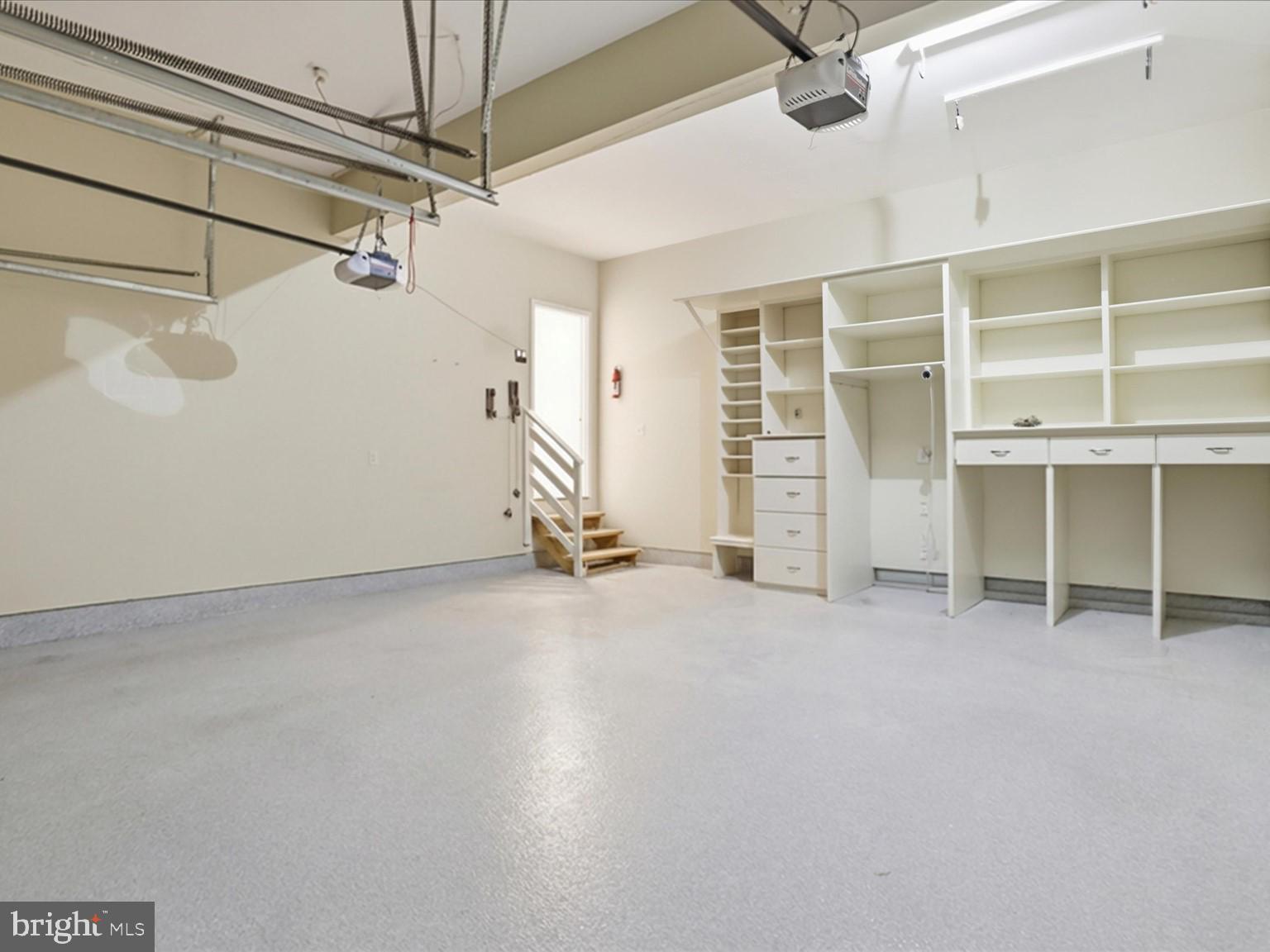 MOUNT AT TYSONS CORNER - Residential