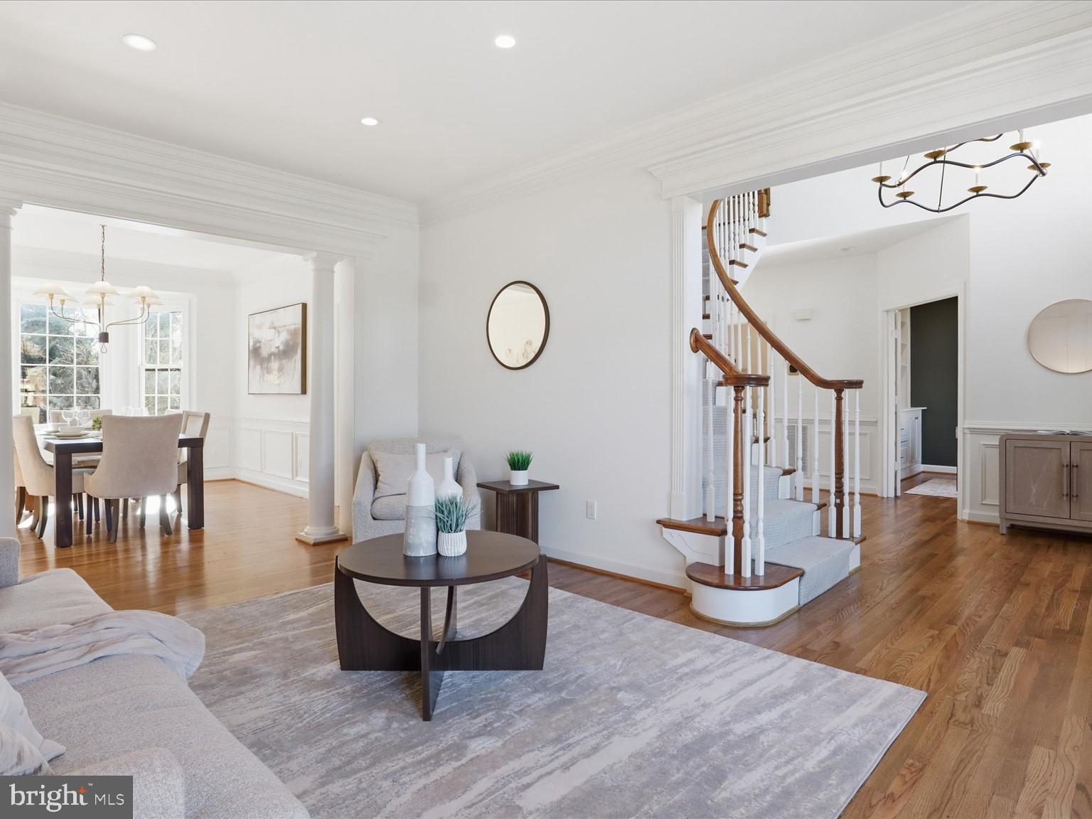 MOUNT AT TYSONS CORNER - Residential