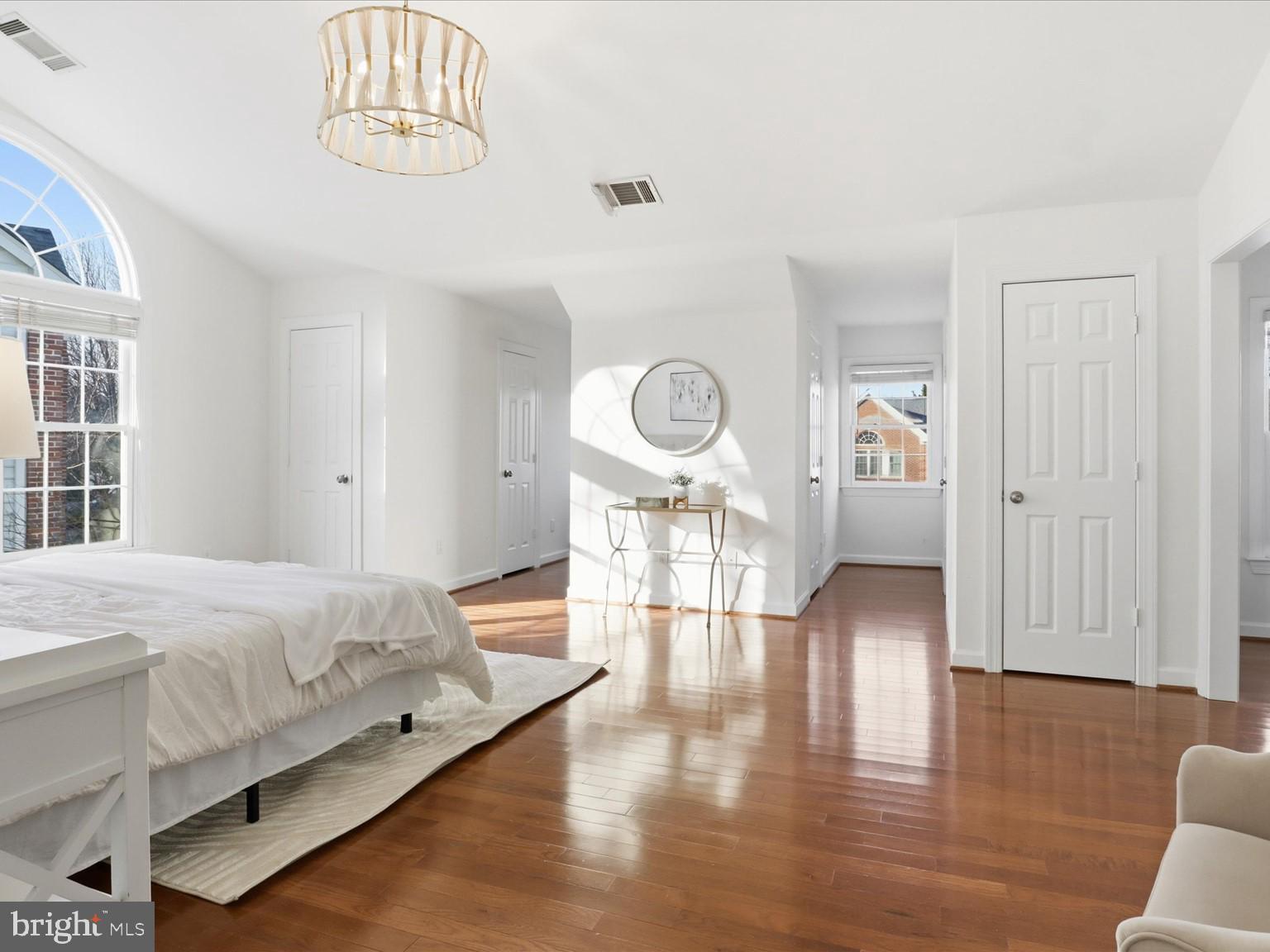 MOUNT AT TYSONS CORNER - Residential